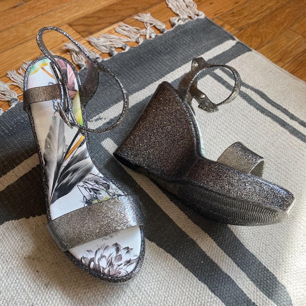 Qupid Silver Glitter Wedges